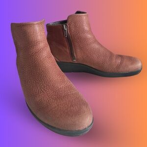 ECCO Women's Skyler Wedge Ankle Boot